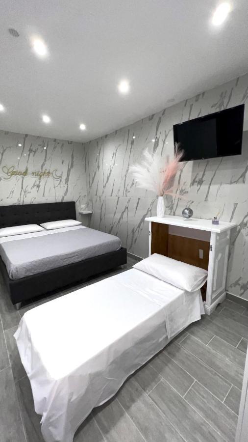 Maison Marina - Quartierispagnoli Неаполь Экстерьер фото